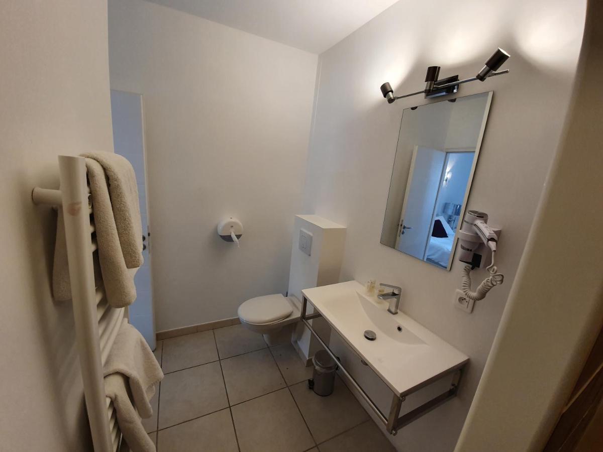 Hotel Les 3 Terrasses Sari-Solenzara Pokoj fotografie