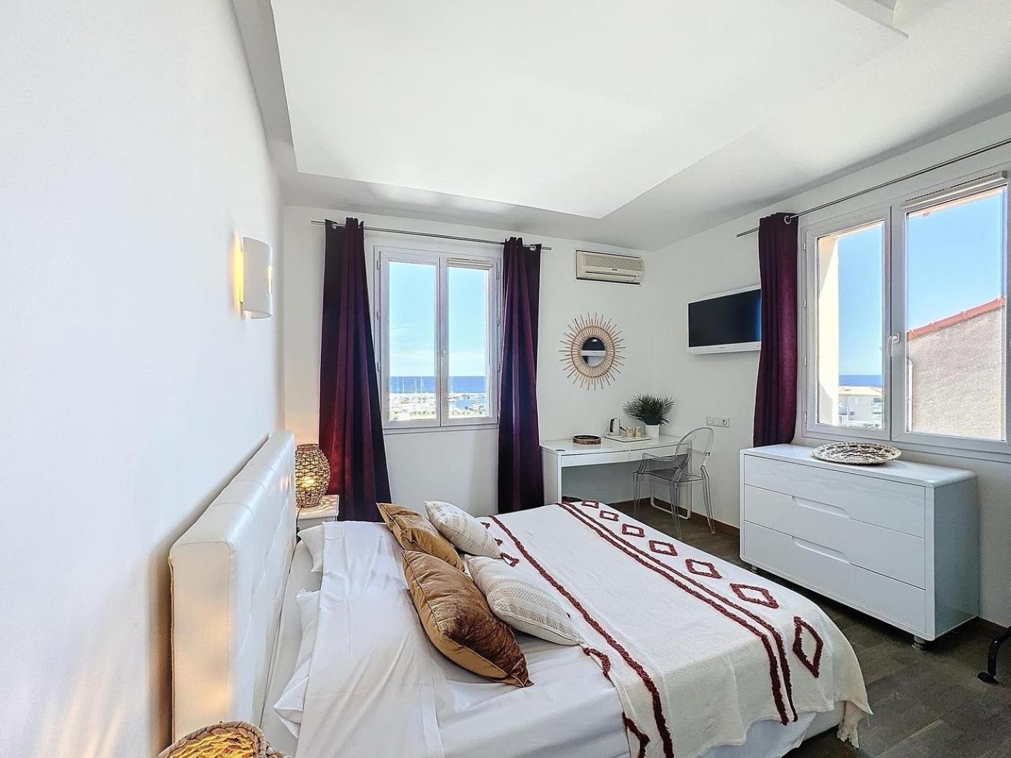 Hotel Les 3 Terrasses Sari-Solenzara Exteriér fotografie